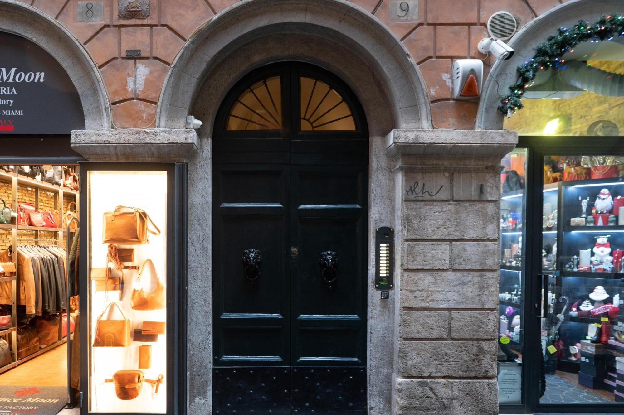 Pantheon Charming Accommodation Roma Ngoại thất bức ảnh